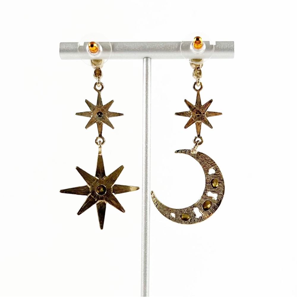 Betsey Johnson Celestial Star and Moon Mismatch Earrings NEW - Picture 3 of 6